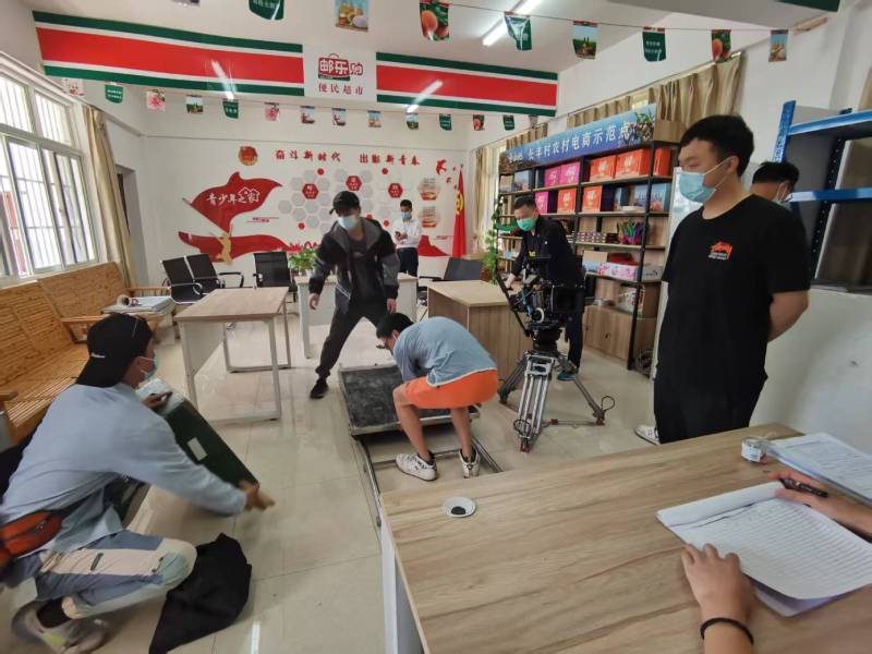 石狮市广告片拍摄公司：极简主义践行者，少即是多的视觉哲学